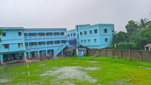 School Moment 4